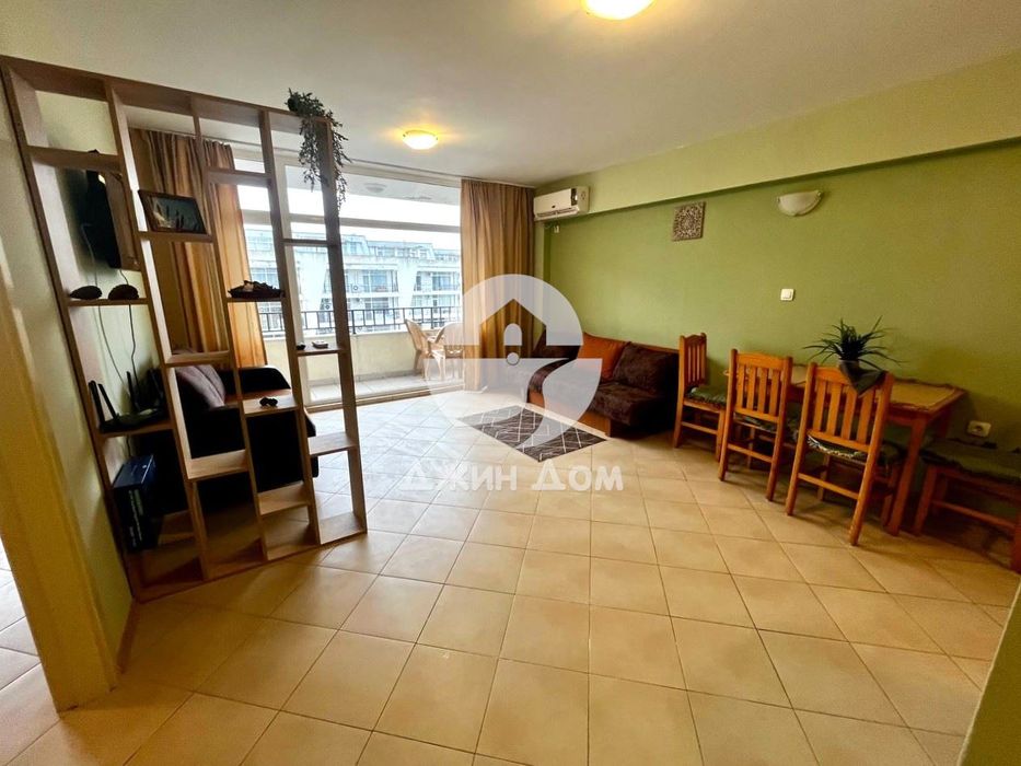 Продава се Двустаен апартамент в к.к. Слънчев бряг - 70 кв.м за 576 €/кв.м - Снимка #1
