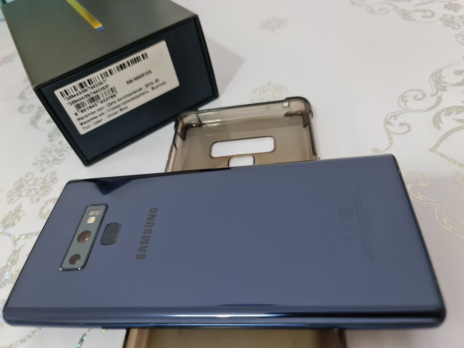 Продам смартфон Samsung