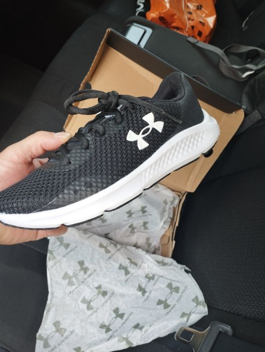 Маратонки на  марката  under armour