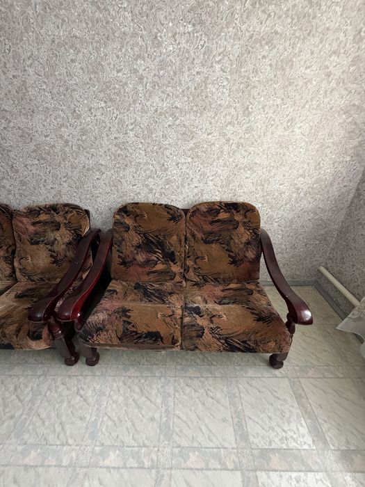 Продам мягкий уголок, диван, кресла