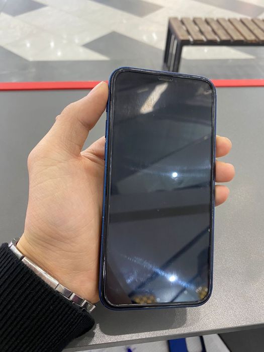 Продам phone 12 64/77