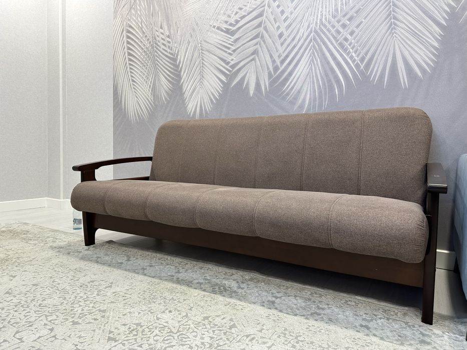 Диван сатылады