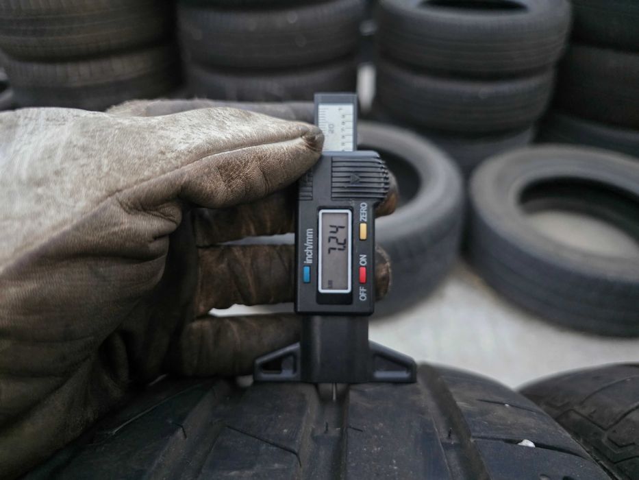 2бр Летни гуми 225 45 18 - Hankook - DOT 2023