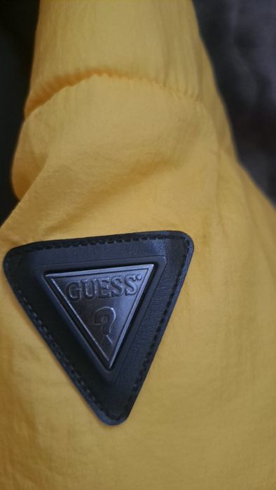 GUESS яке оригинално