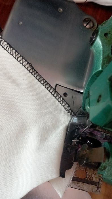 Швейная машинка промышленная