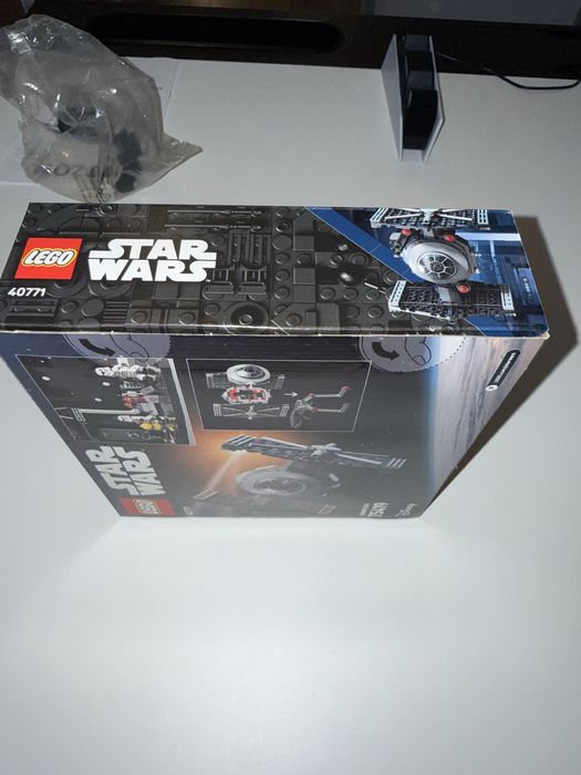Lego 40771 TIE Fighter with Imperial Hangar Rack