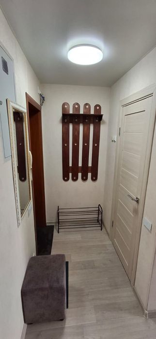Продам 2-комнатную квартиру
