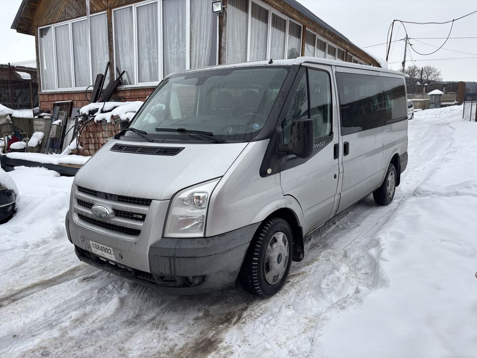 Ford transit 8+1