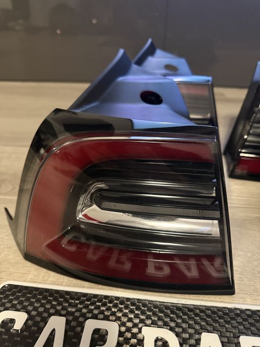 Стопове стоп Tesla 3 / Y Тесла 3 / У Европейски