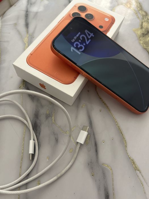 Iphone 17 Pro продается