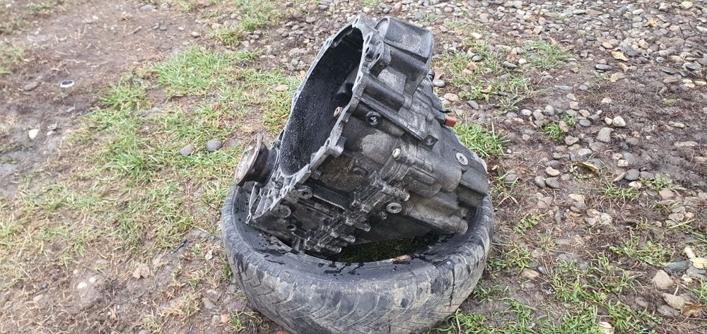 Cutie viteza 6 trepte 2.0 1.9 tdi passat b6 golf 5 touran seat skoda