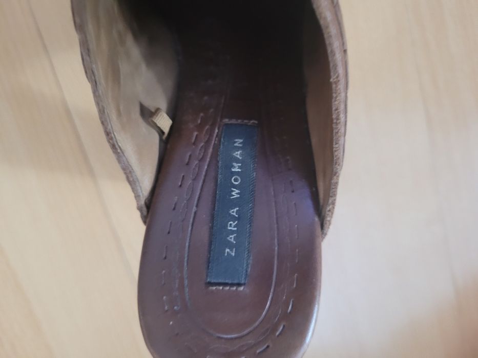 Saboti din piele naturala Zara