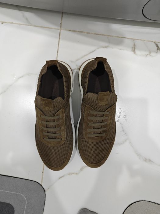 Летние Кросовки абсолютно новые