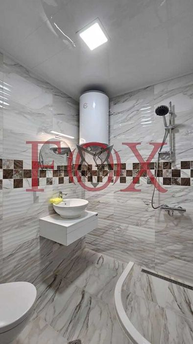 Дава се под наем Тристаен апартамент в Варна, Възраждане 2 - 100 кв.м за 561 € - Снимка #10