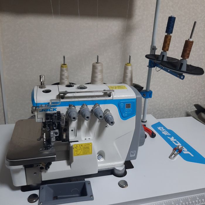 Промышленный оверлок  JACK JK-E4S-4-M03/333