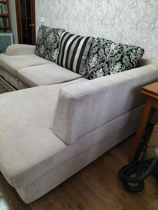 Диван в отличном состоянии