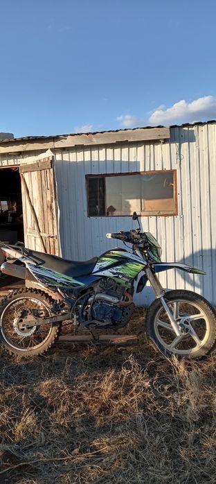 Мотоцикл пидбайк