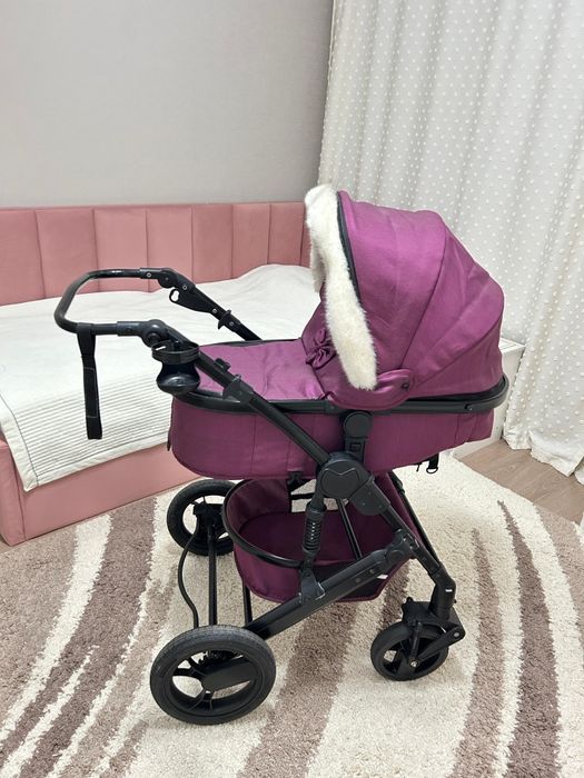 Продам коляску в хорошем состояние