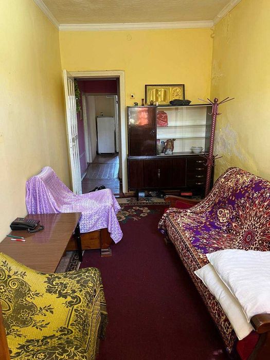 Продается СВОЯ квартира, 3-х комнатная с мебелью и огородом