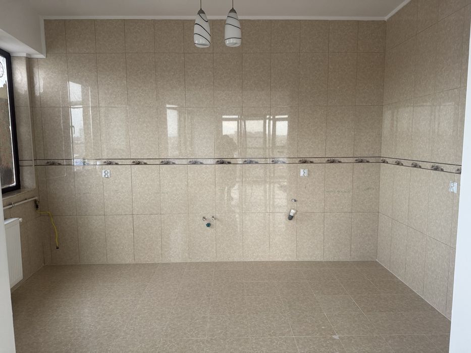 Inchiriez apartament 2 camere pentru birou