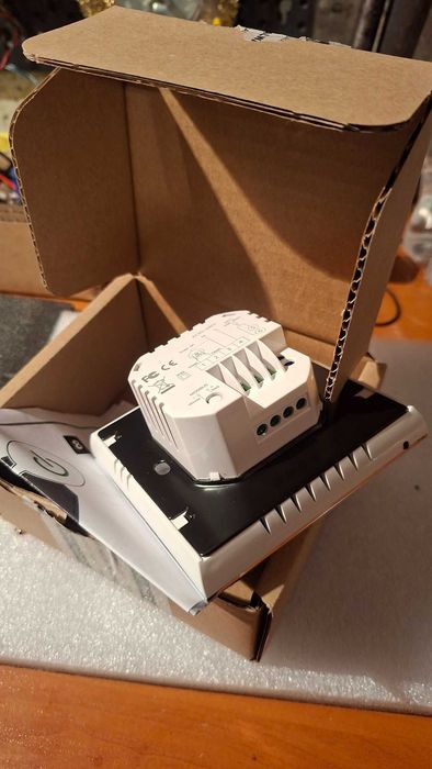 Електронен цифров термостат, нов, не използван