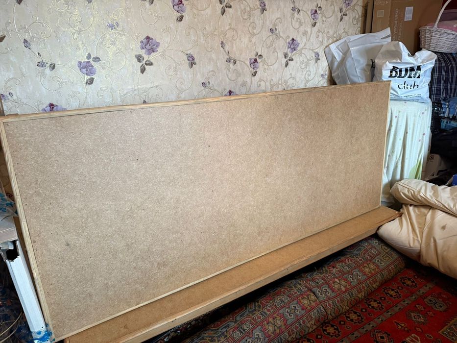 Деревянные столы