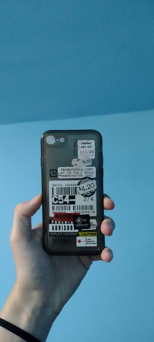 vând husa iPhone 7/8/SE 2