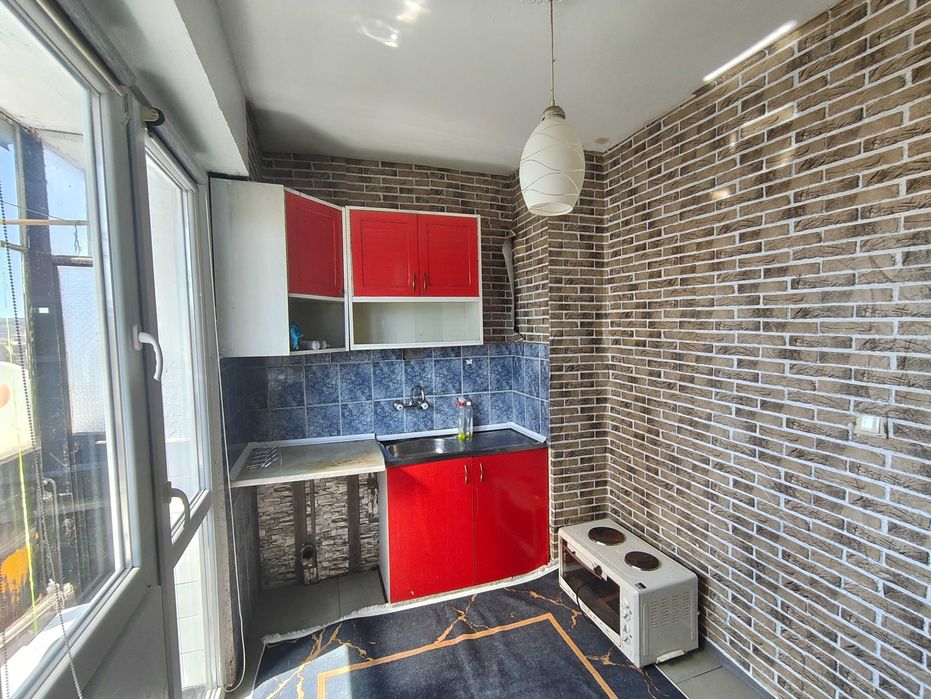 Продава се Едностаен апартамент в Търговище, Запад 2 - 44 кв.м за 1217 €/кв.м - Снимка #1