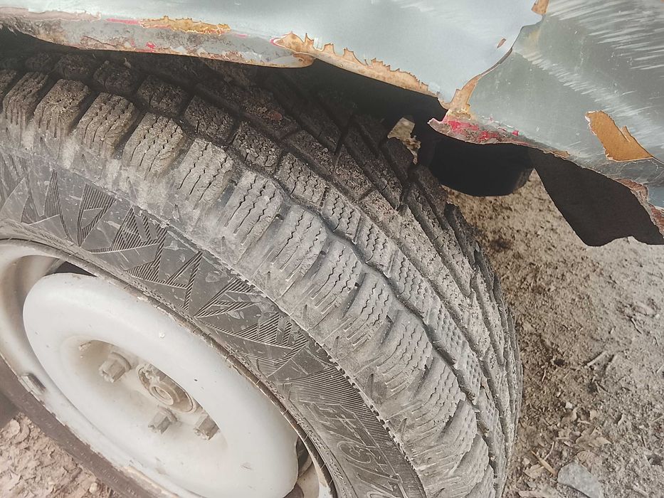 Автомобиль гольф 2