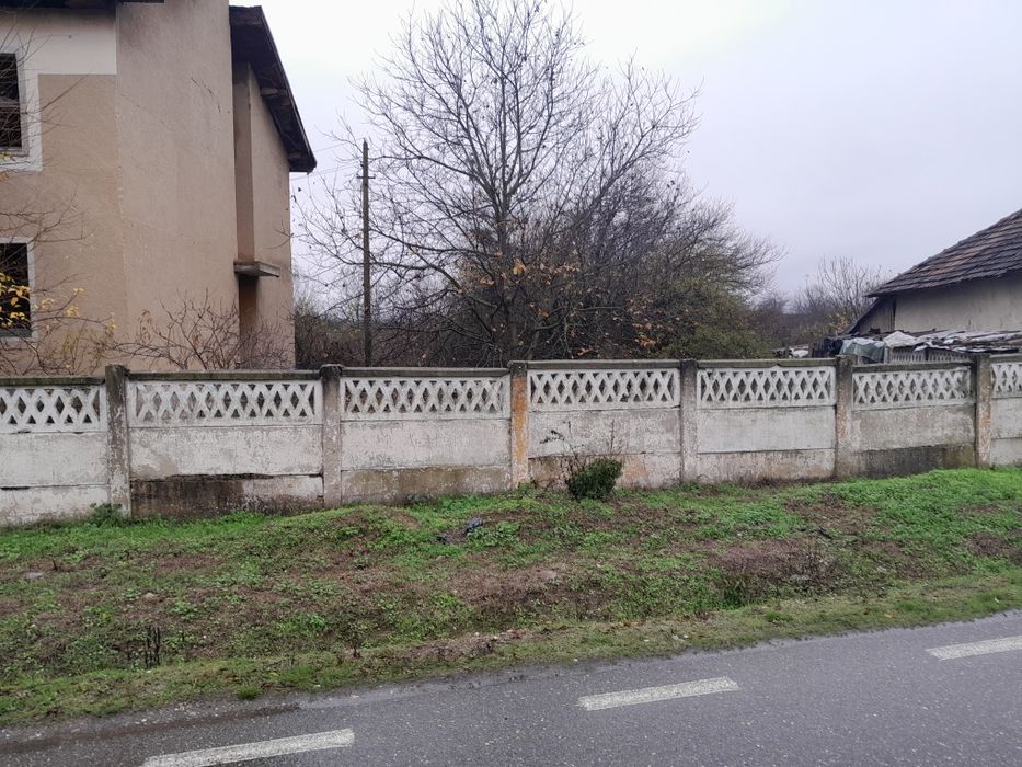 Vând teren in Ostrovul Corbului Mh