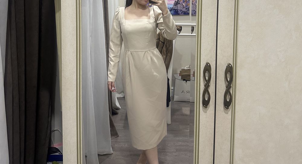 Элегантное платье