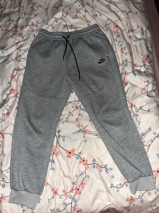 Штаны серые течки