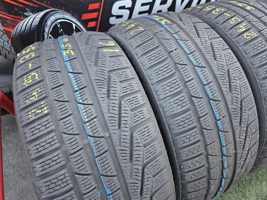245 35 20 Pirelli