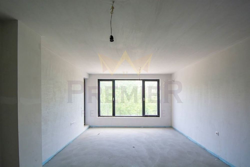 Продава се Многостаен апартамент в Пловдив, Христо Смирненски - 166 кв.м за 1645 €/кв.м - Снимка #2