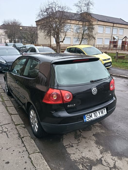 De vânzare vw golf 5