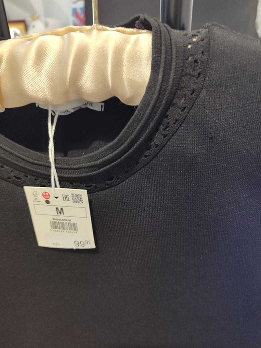 Maieu tricotat Reserved, nou cu eticheta,marimea M