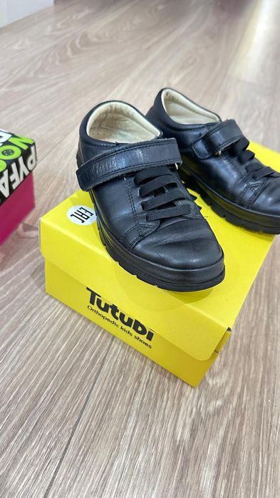 Детская одежда и обувь