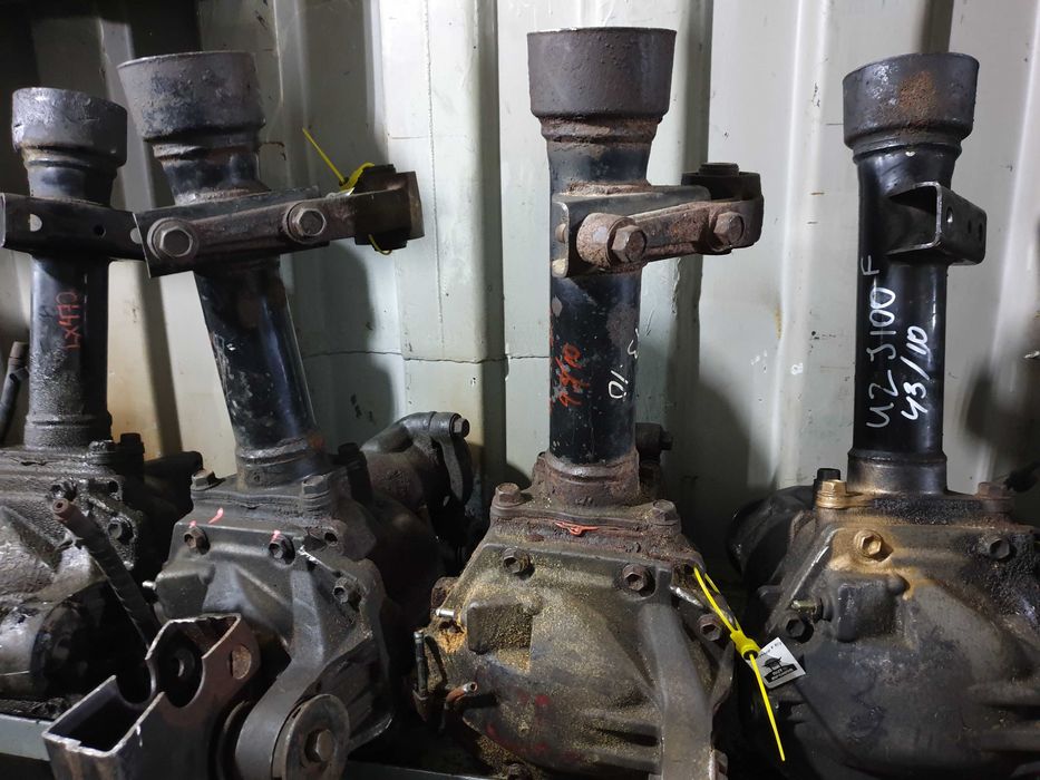 Редуктор передний б/у GX470 Prado