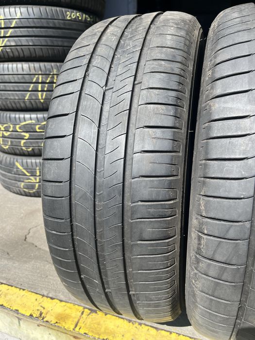 4 бр. летни гуми 205/55/16 Michelin DOT 2220 2x6 mm 2x4 mm