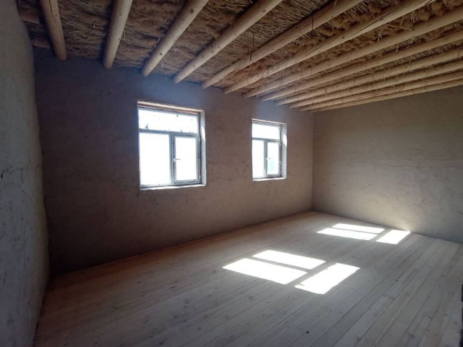 Ховли жой сотилади Мол бозорни кучасинда, , 2,4 сотих