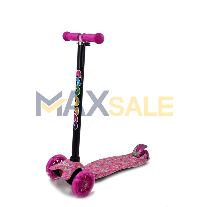 Детска тротинетка с 3 светещи колела розово многоцветна скутер колело