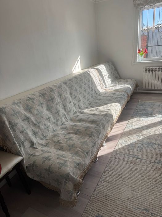 Диван тройка два кресло