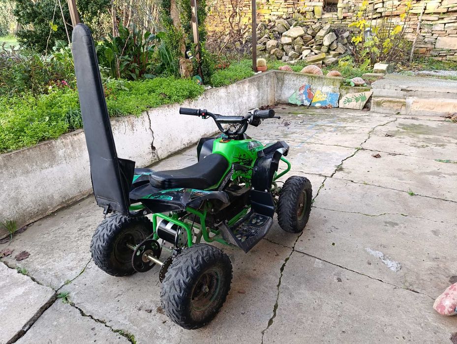 Детско АТВ на ток "Телстар"