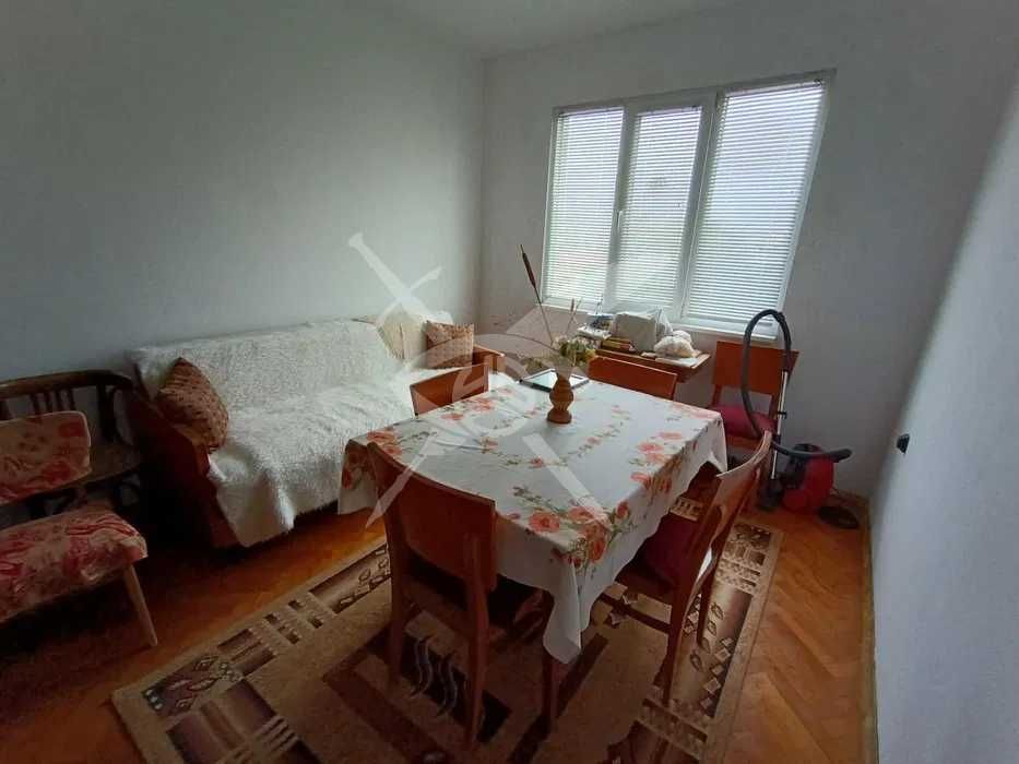 Продава се Тристаен апартамент в Пловдив, Южен - 85 кв.м за 720 €/кв.м - Снимка #1