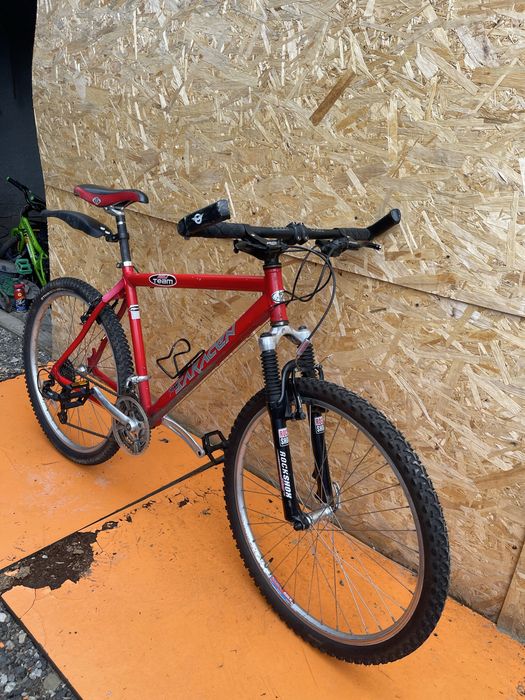 Bicicleta saracen cadru aluminiu roti 26”