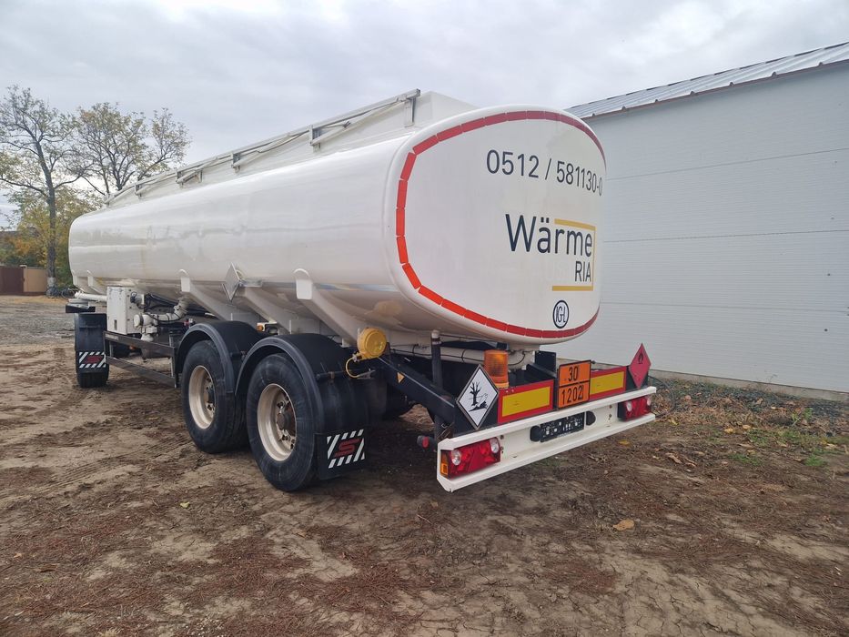 Remorcă cisternă 25000l aluminiu apă combustibil stare excelentă