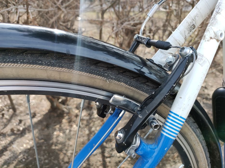 Велосипед городской Forward гревел ROCKFORD 28