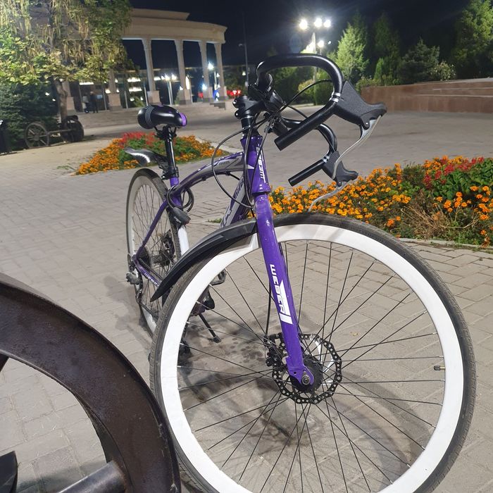 Продаю велосипед гревел