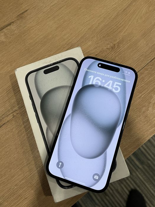 iPhone 15, 128 GB