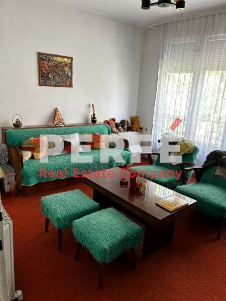 Продава се Тристаен апартамент в Бургас, Център - 81 кв.м за 2963 €/кв.м - Снимка #1